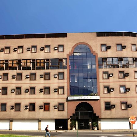 Stratus Vila Hotel Волта Редонда Екстериор снимка