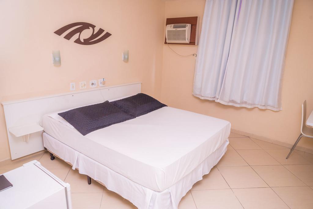 Stratus Vila Hotel Волта Редонда Екстериор снимка