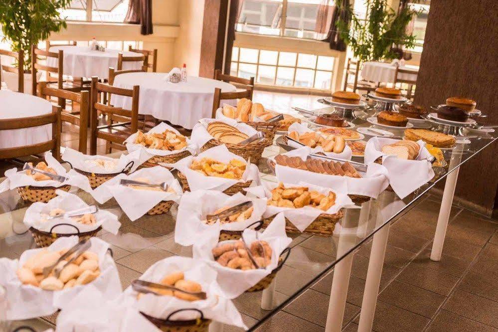 Stratus Vila Hotel Волта Редонда Екстериор снимка